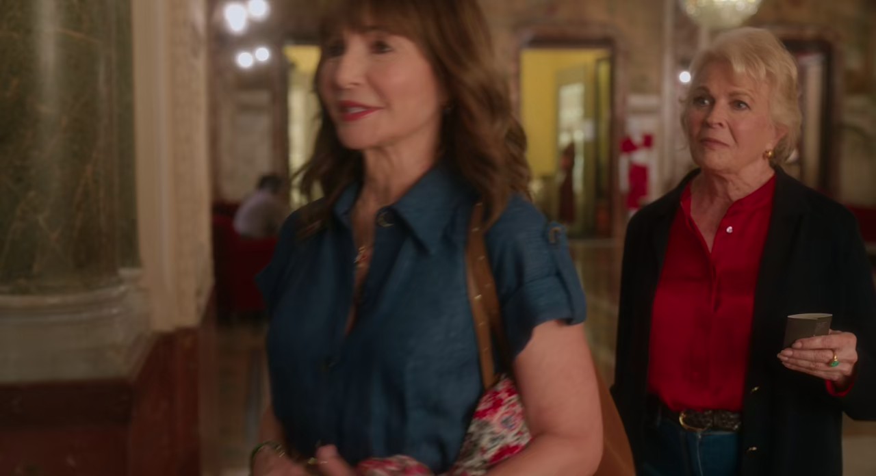 Book Club - The Next Chapter (2023) WEBRip Hindi + English 720p 10bit HEVC DDP 5.1 ESub.mkv.0001